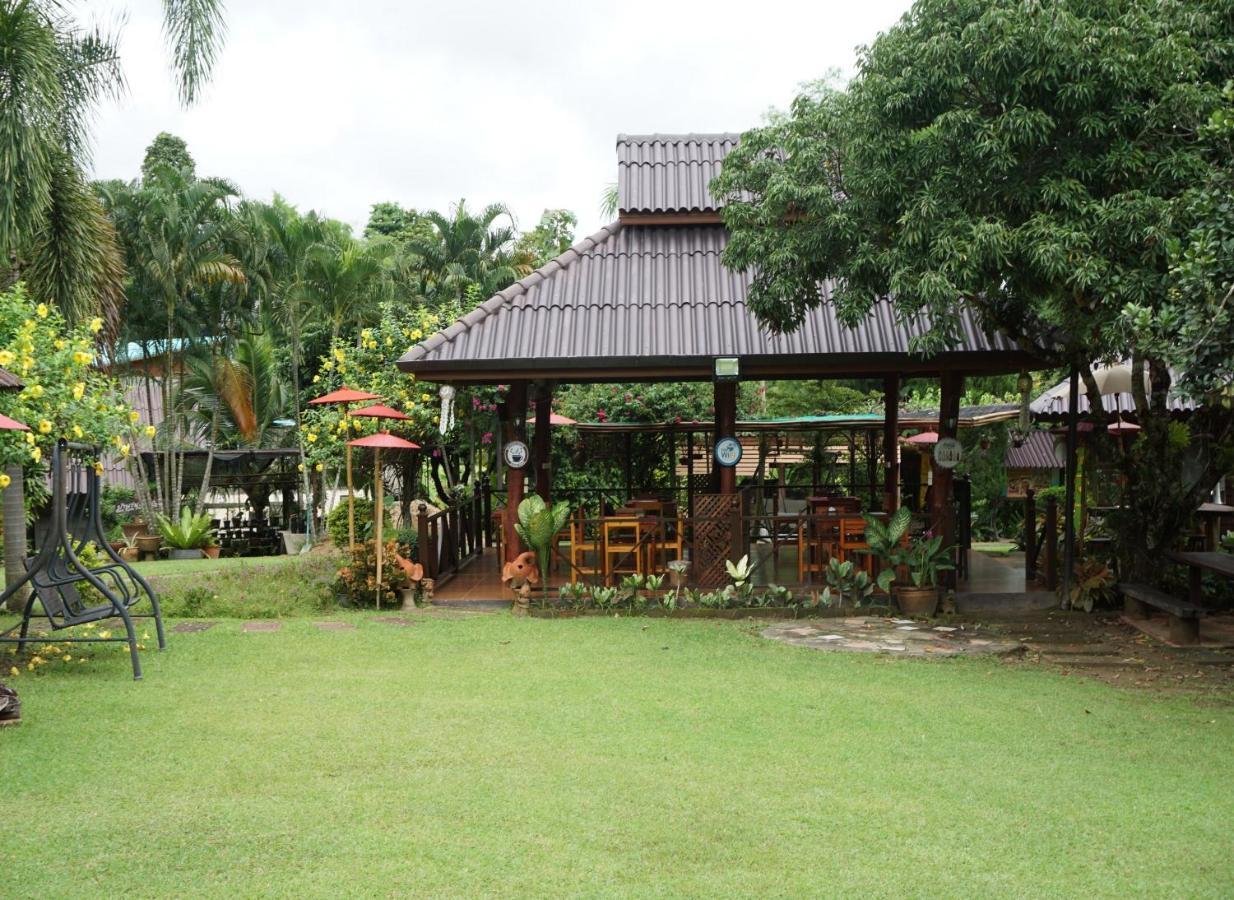 Ban Rai Tin Thai Ngarm Eco Lodge Mae Rim Extérieur photo