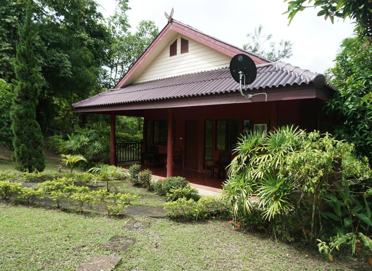 Ban Rai Tin Thai Ngarm Eco Lodge Mae Rim Extérieur photo