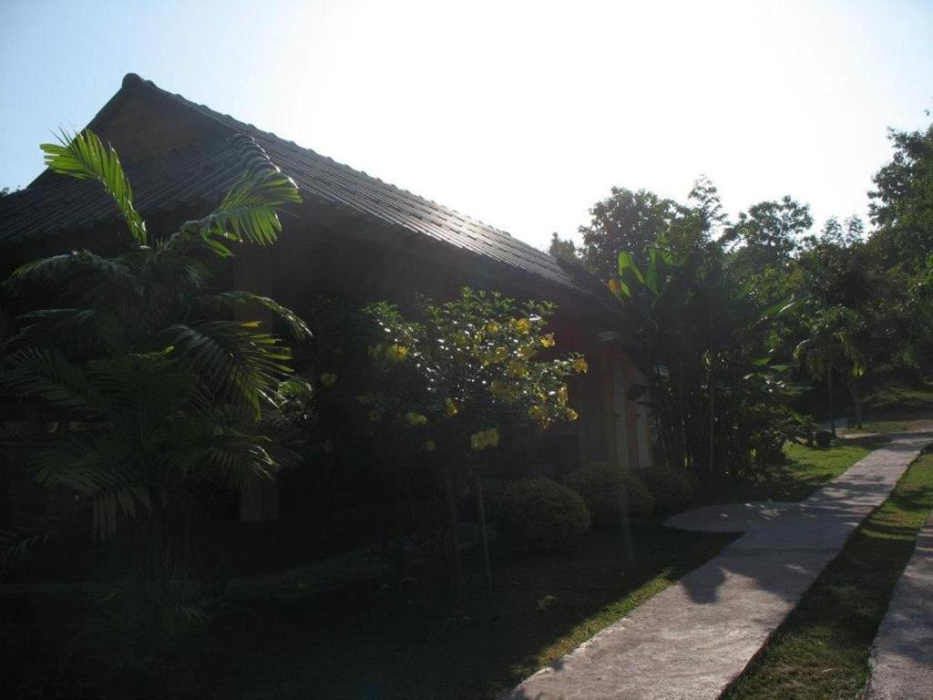 Ban Rai Tin Thai Ngarm Eco Lodge Mae Rim Extérieur photo