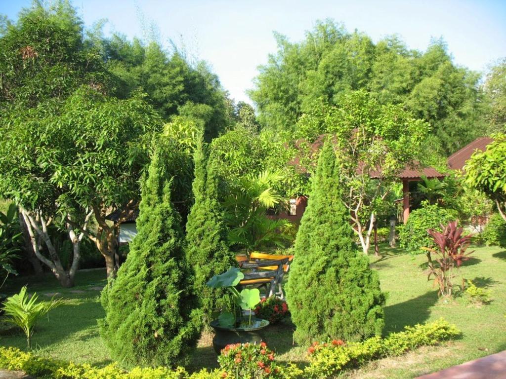 Ban Rai Tin Thai Ngarm Eco Lodge Mae Rim Extérieur photo