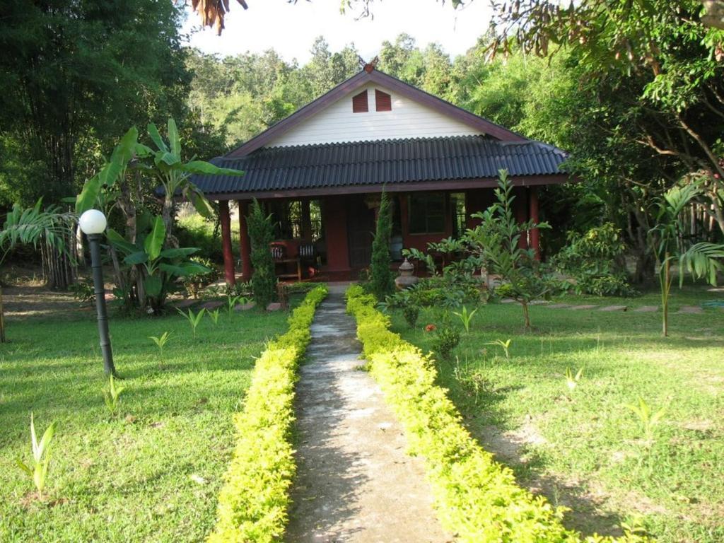 Ban Rai Tin Thai Ngarm Eco Lodge Mae Rim Extérieur photo